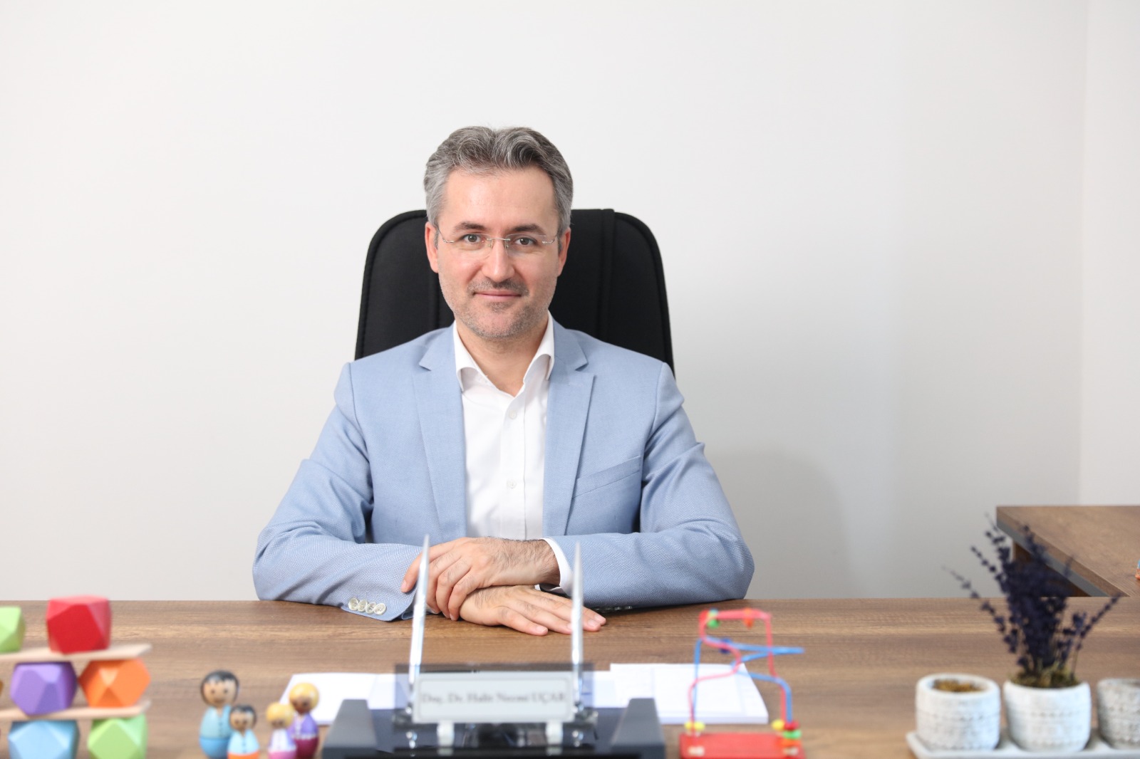 Doç. Dr. Halit Necmi Uçar